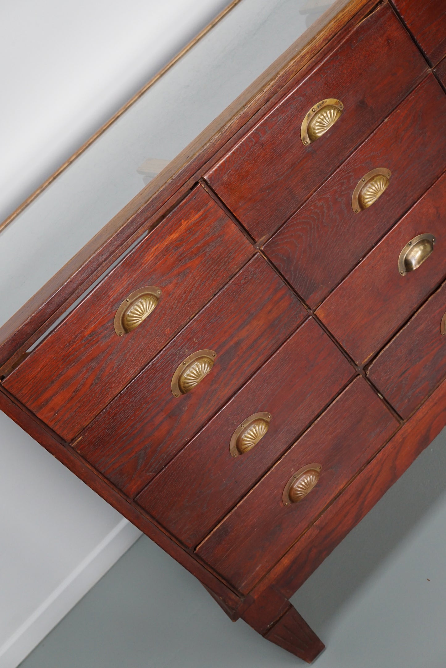 Antique English Oak & Glass Shop Counter Cabinet / Vitrine, circa 1920-1930s