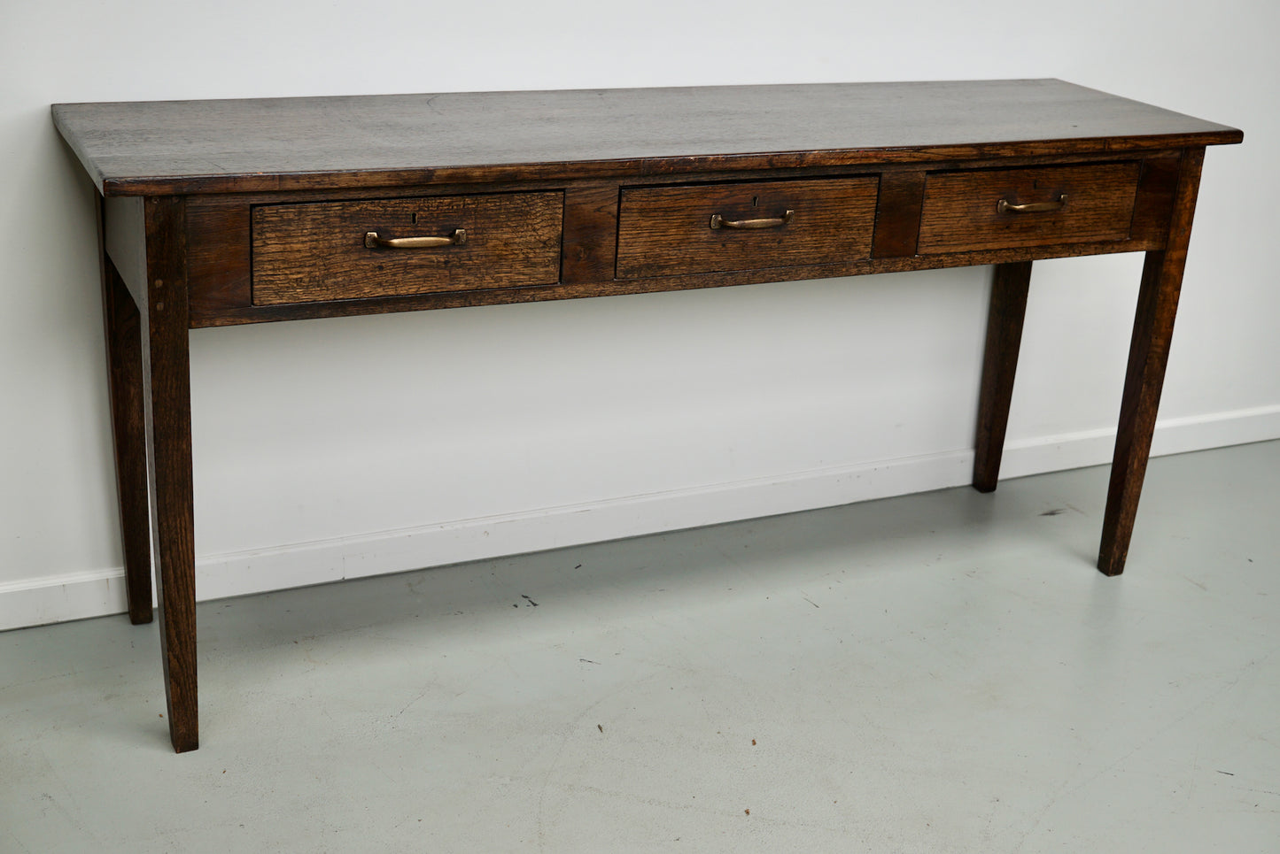 Vintage English Rustic Farmhouse Oak Side Table, 1930s
