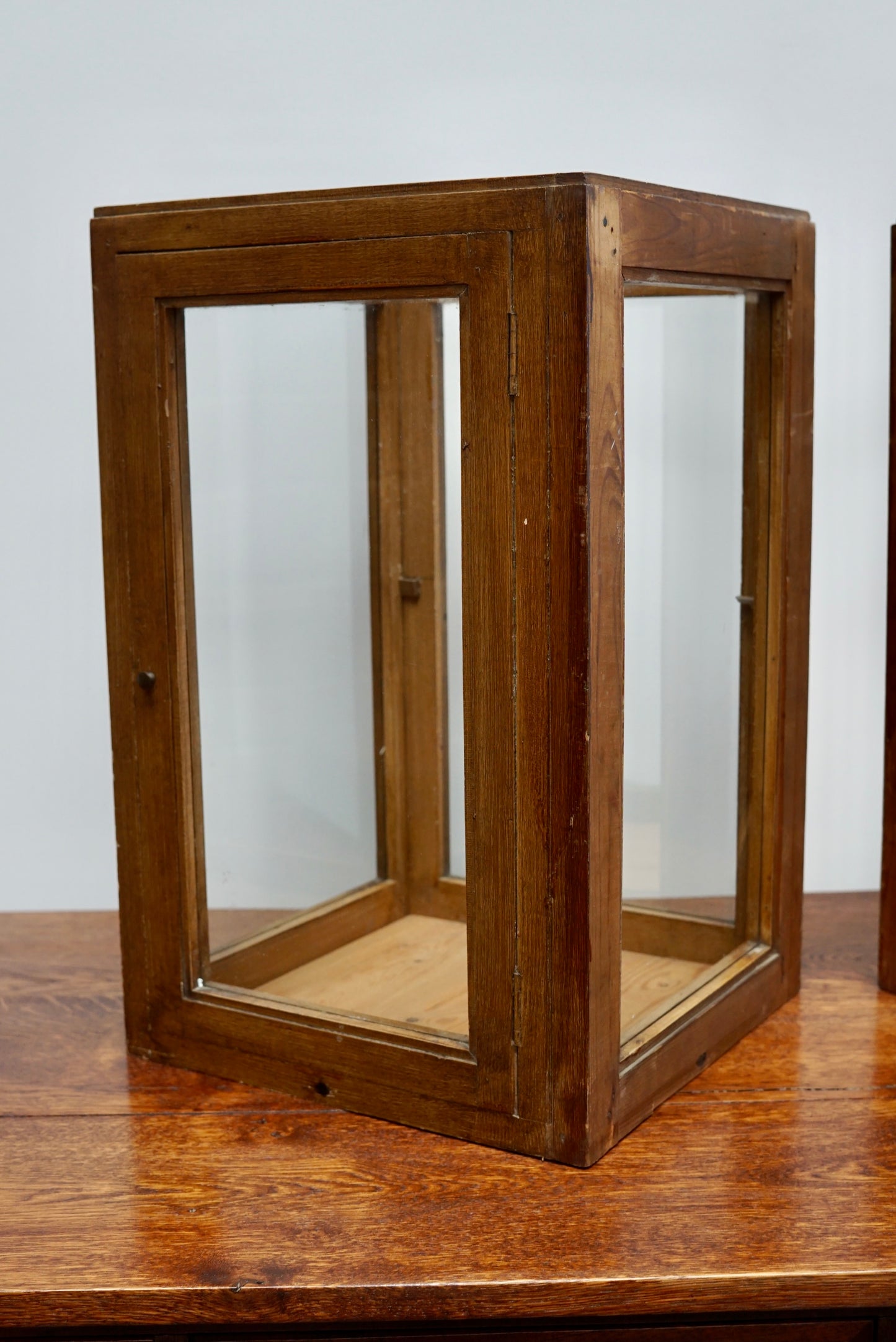 Dutch Pine Pair of Faux Oak Paint Vitrines, Early 20th Century