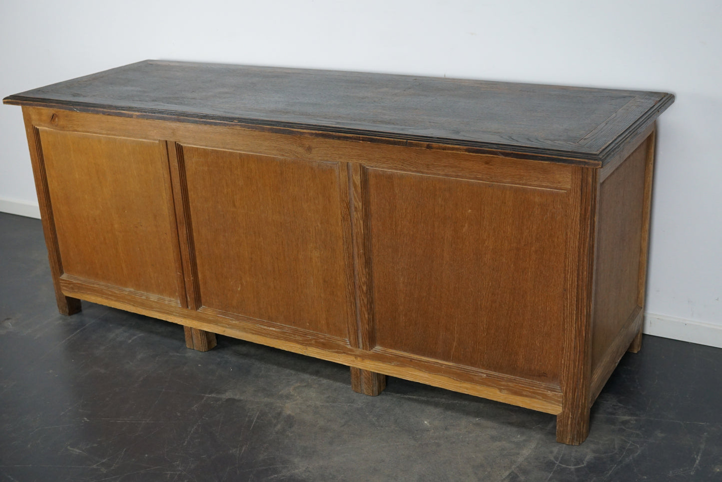 Antique French Oak Rustic Bank of Drawers or Shop Counter, Circa 1900