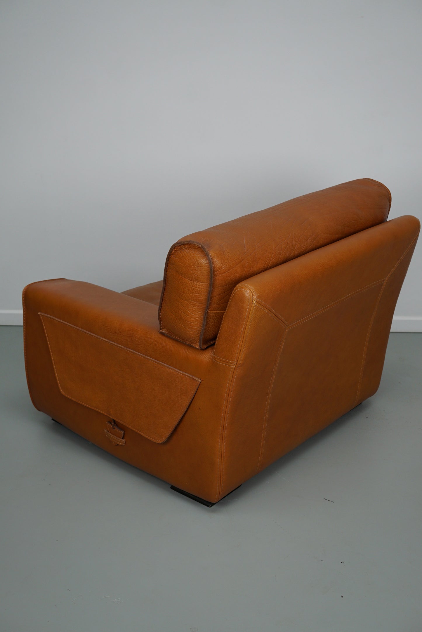 Roche Bobois Club Chair In Tan / Cognac Neck Leather – France, circa 1980