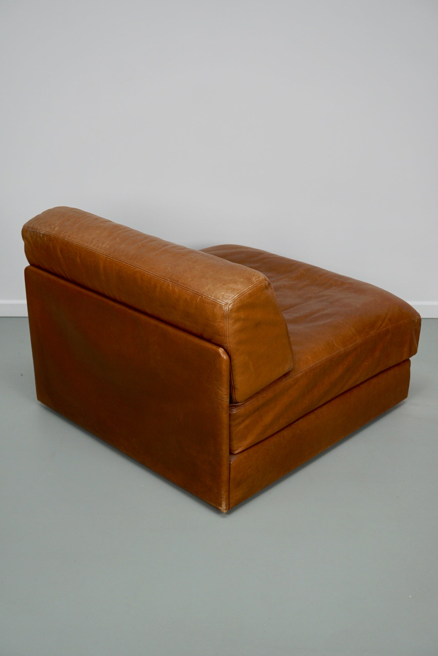 De Sede DS 76 Lounge Chair / Sleeping Sofa Cognac Leather, Switzerland, 1970s