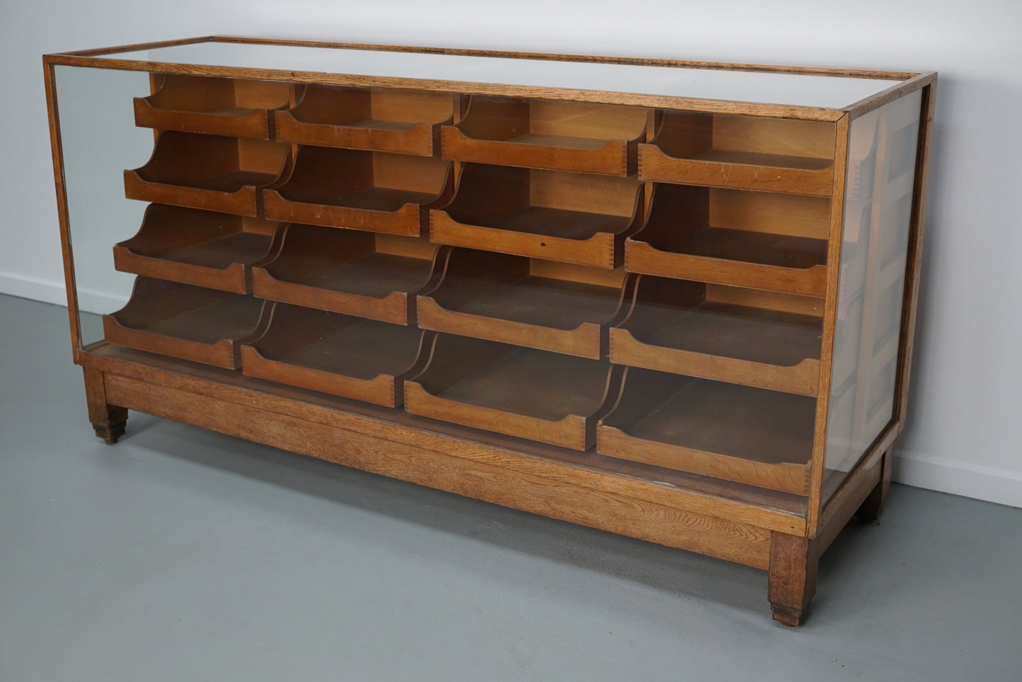 Antique British Maple & Oak Haberdashery Cabinet or Shop Counter, 1920/30s