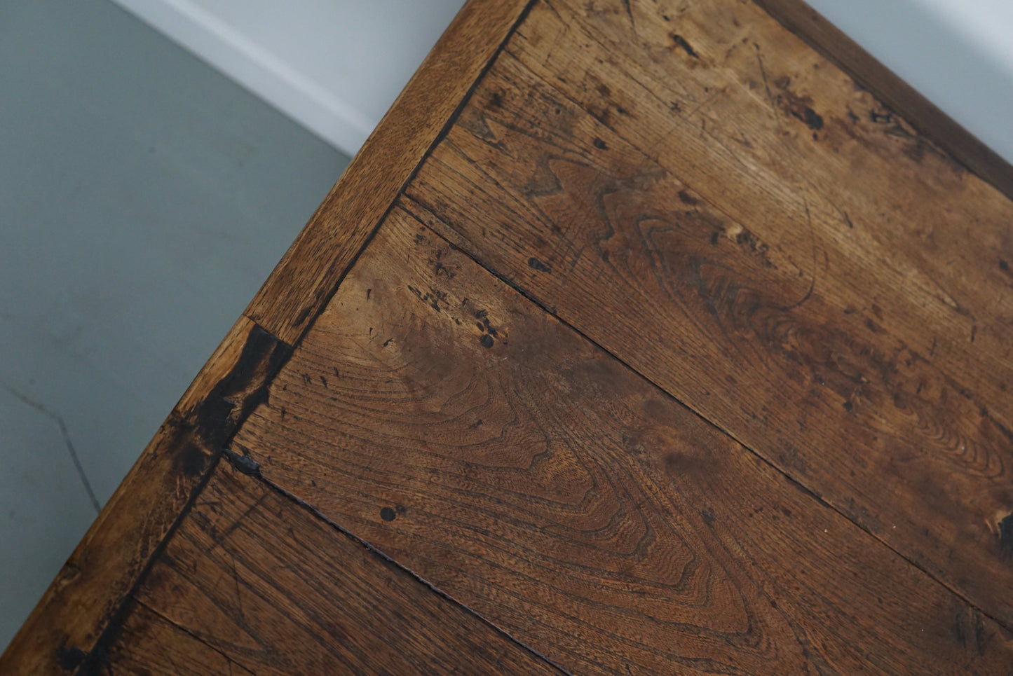 Elm 20th Century French Rustic Farmhouse Dining Table