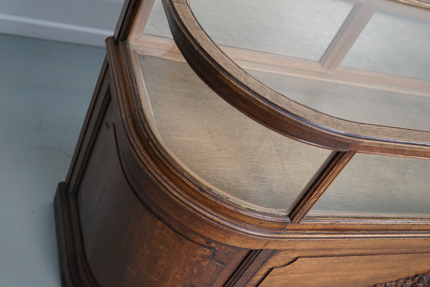 Antique French Oak Jewelry Cabinet or Shop Counter, Early 20th Century