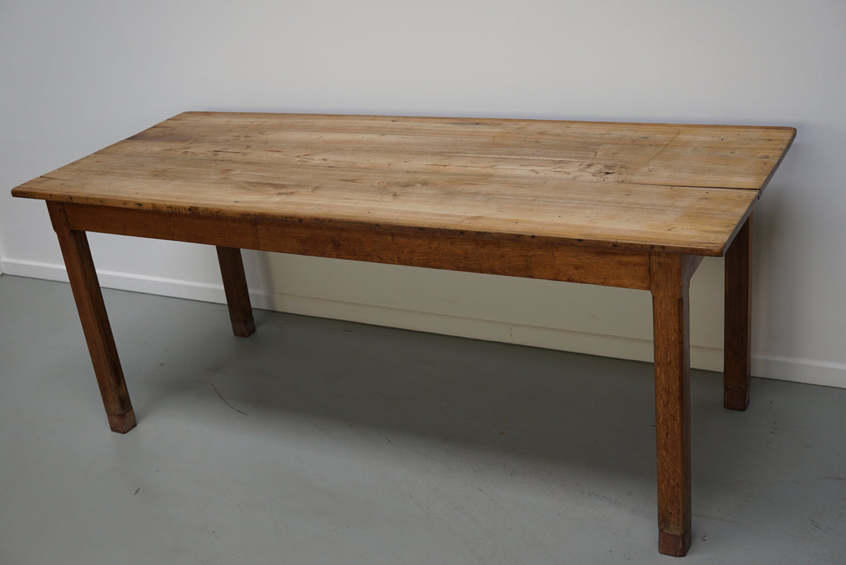 Antique Elm Early 20th Century French Rustic Farmhouse Dining Table