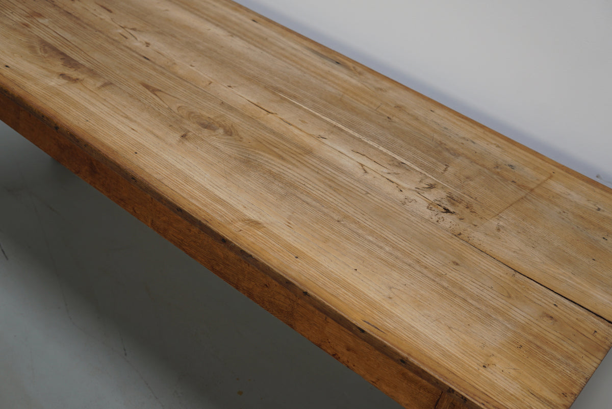 Antique Elm Early 20th Century French Rustic Farmhouse Dining Table