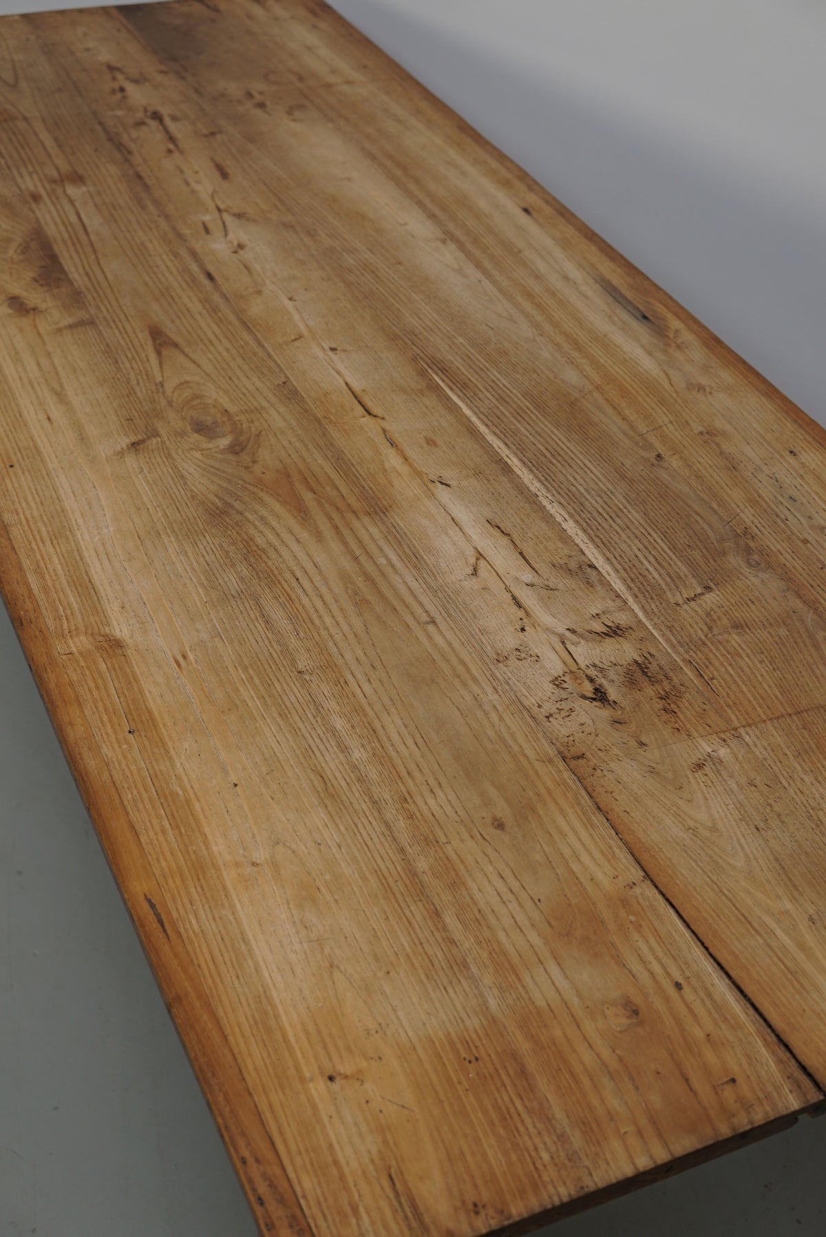 Antique Elm Early 20th Century French Rustic Farmhouse Dining Table