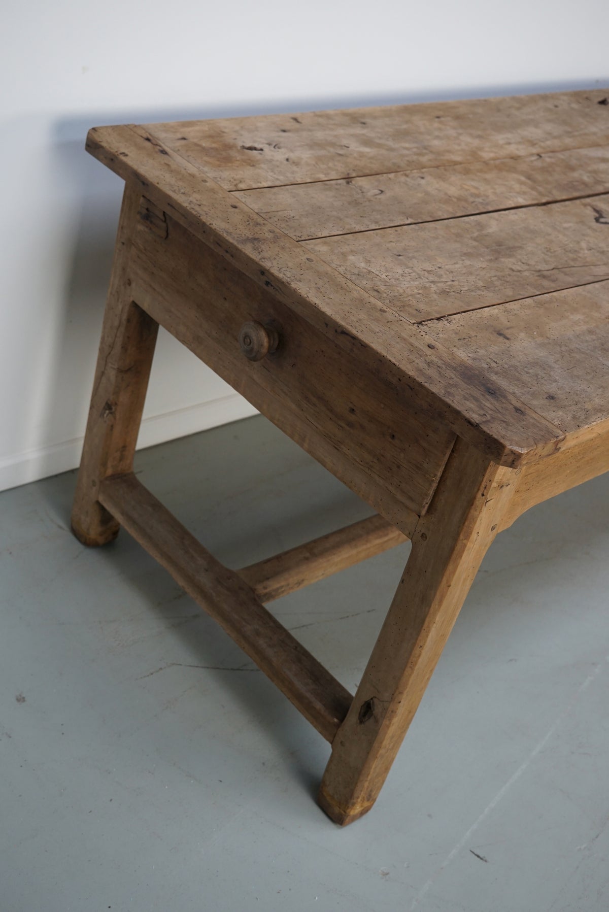 Antique Rustic Elm 18th Century French Rustic Farmhouse Dining Table