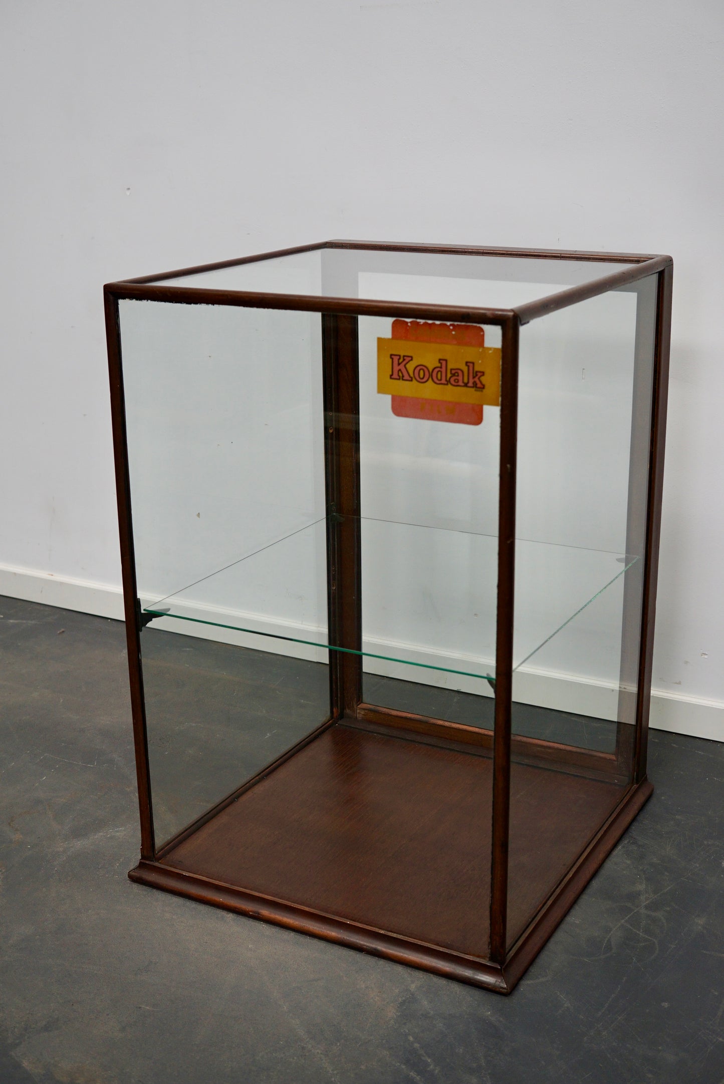 Victorian Mahogany Museum / Shop Display Cabinet or Vitrine, Late 19th Century