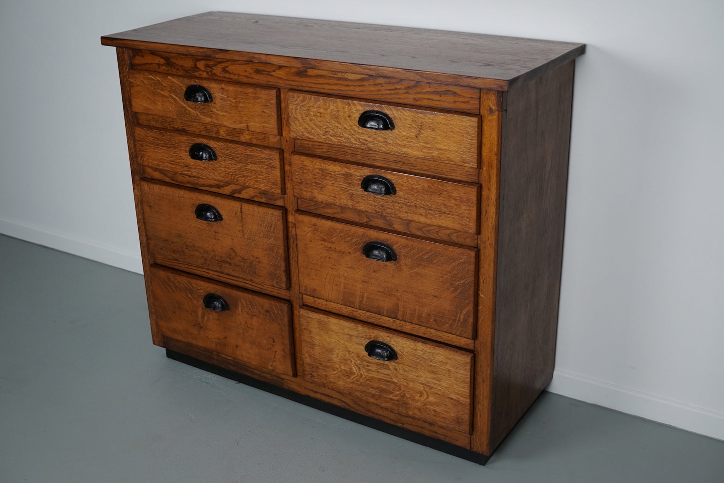 Belgian Industrial Oak Apothecary Cabinet / Bank of Drawers, 1940s