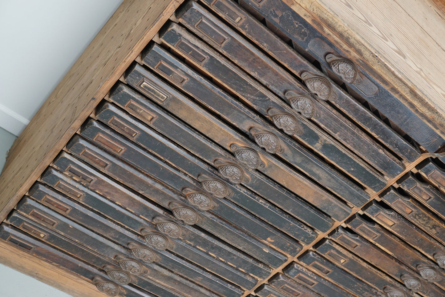 Antique Industrial French Printers Letterpress Drawers / Cabinet, Early 20thC